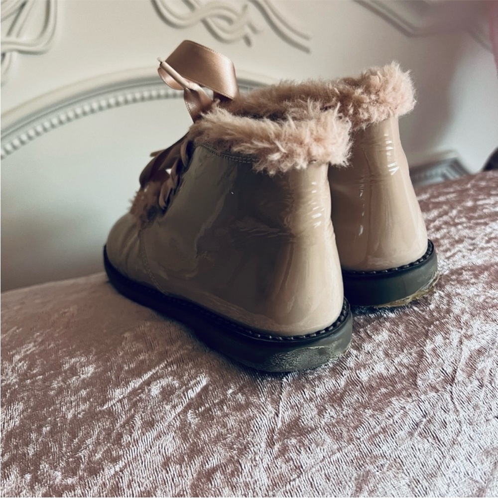 Little Girl’s Pink Patent Boots - Picture 3 of 8